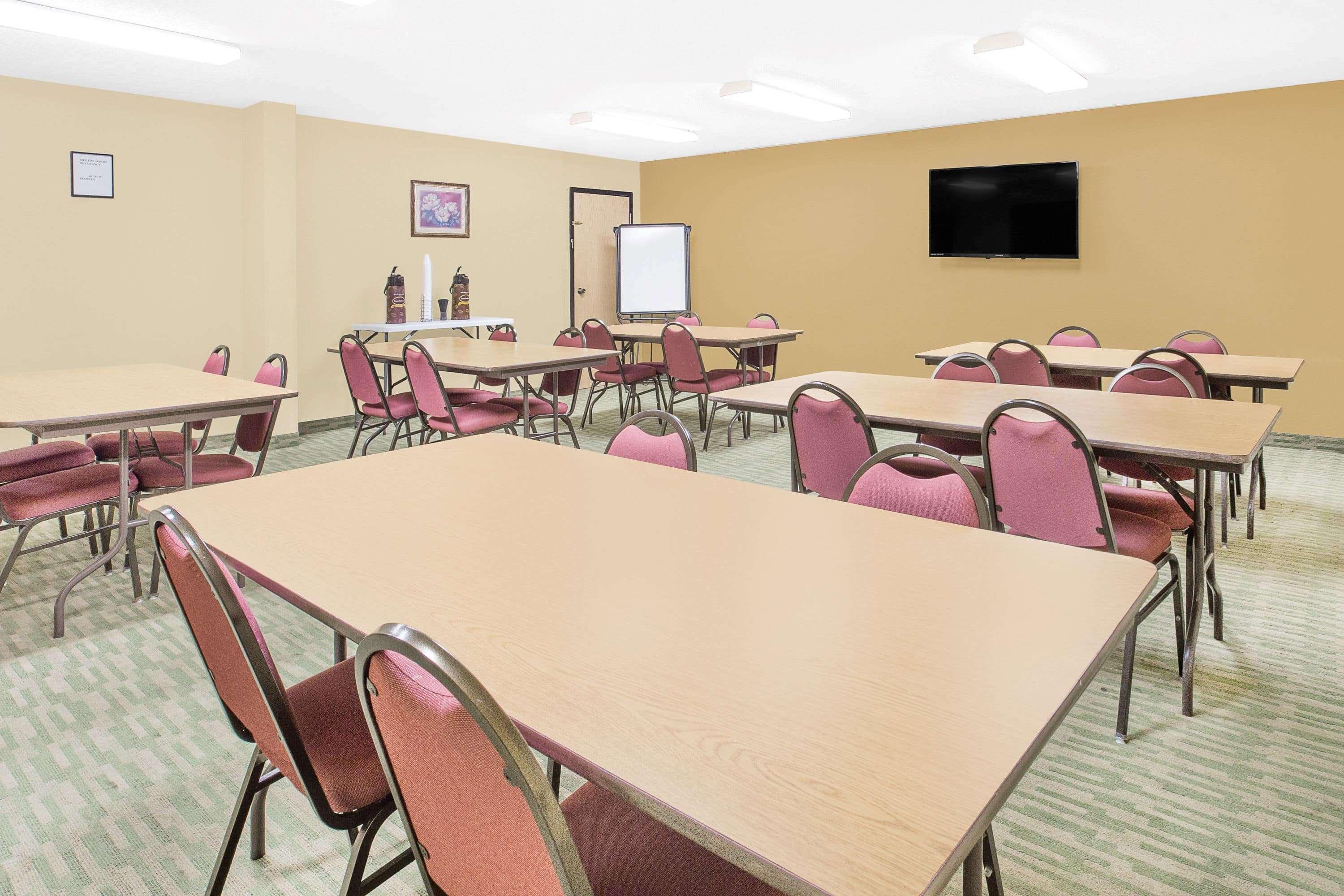 Hotel Super 8 By Wyndham Nixa/Springfield Area Exteriér fotografie