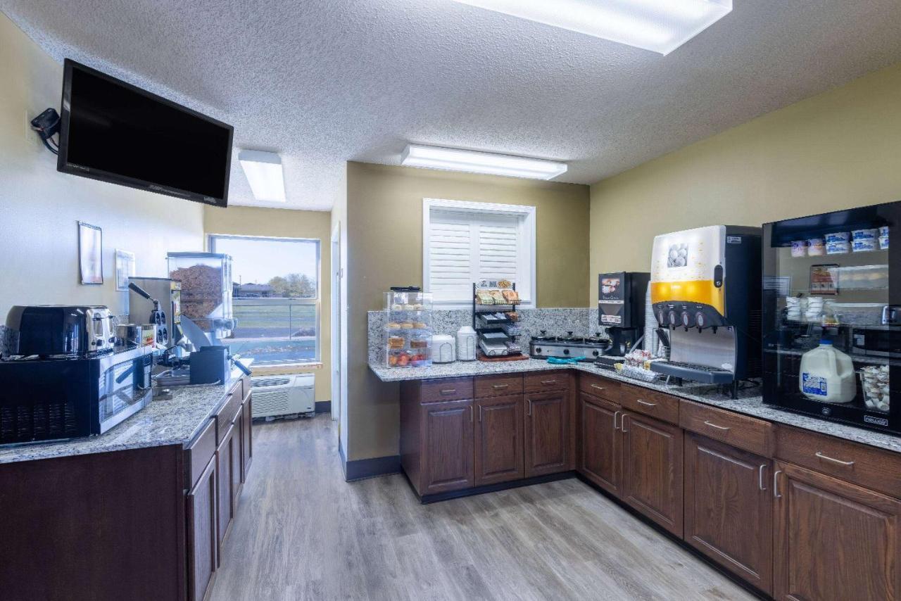Hotel Super 8 By Wyndham Nixa/Springfield Area Exteriér fotografie